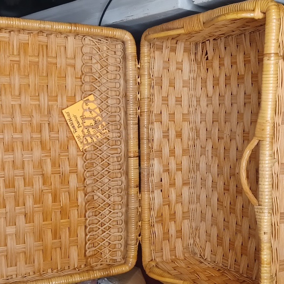 Vintage picnic basket - Picture 3 of 3